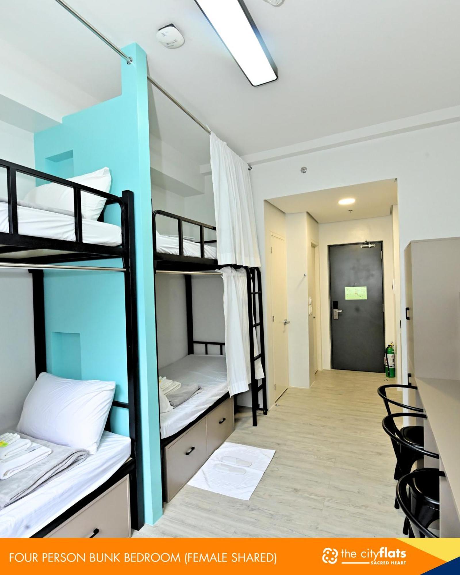 The City Flats Sacred Heart Makati City Szoba fotó